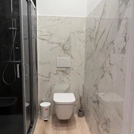 Apartment Mihouse Res Mailand