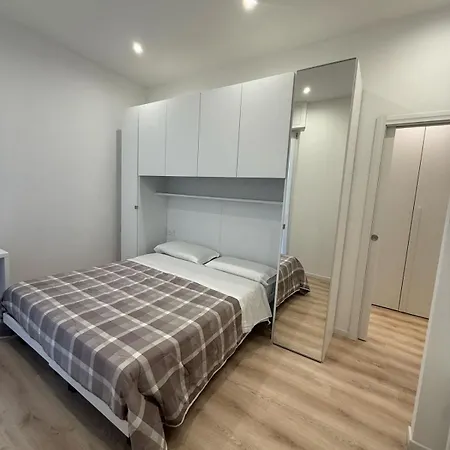 Mihouse Res Apartment Mailand