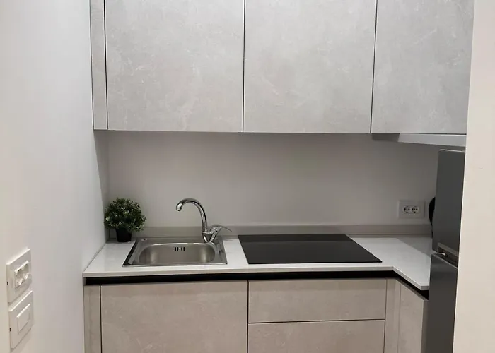 Mihouse Res Apartment Milan