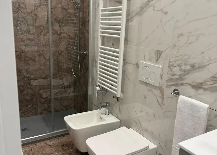 Mihouse Res * Milan